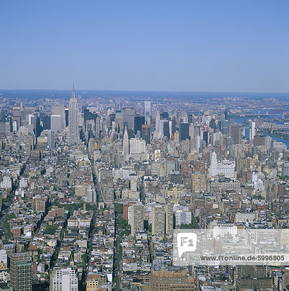 Blick vom Observatorium im 110. Stock des World Trade Center da zerstört  über Manhattan  das Empire State Building  New York City  New York  Vereinigte Staaten von Amerika  Nordamerika