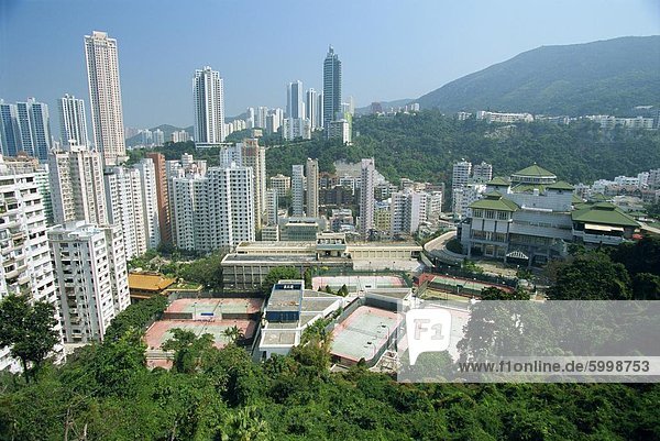 Wohnblocks in Happy Valley im Norden Hongkongs  einem Vorort berühmt für seine Pferderennbahn  Hong Kong  China  Asien