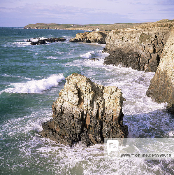 Felsen und Meer  Gwithian  Cornwall  England  Vereinigtes Königreich  Europa