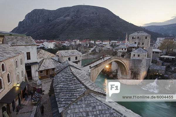 Stari Most Bridge  Mostar  UNESCO World Heritage Site  Bosnia  Bosnia Herzegovina  Europe