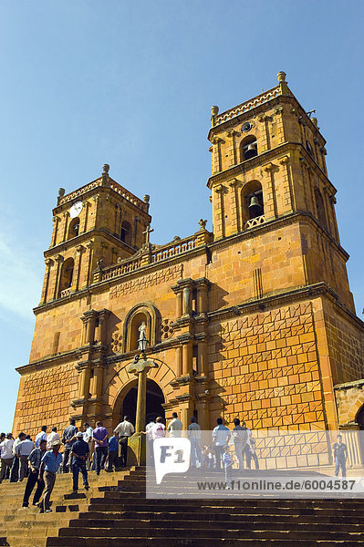 Congregation at Catedral de la Inmaculada Concepcion (Cathedral of the Immaculate Conception)  Barichara  Colombia  South America