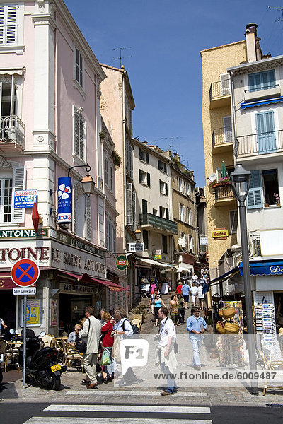 Downtown streets  Cannes  Alpes Maritimes  Provence  Cote d'Azur  French Riviera  France  Europe