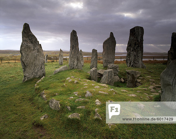 Callanish (Callanais) Standing Stones  errichtet von jungsteinzeitlichen Menschen zwischen 3000 und 1500 v. Chr.  Isle of Lewis  Äußere Hebriden  Schottland  Vereinigtes Königreich  Europa