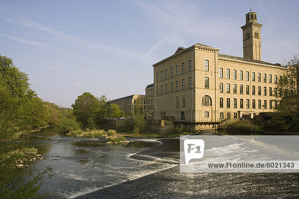 Salts Mill  UNESCO World Heritage Site  Saltaire  near Bradford  Yorkshire  England  United Kingdom  Europe