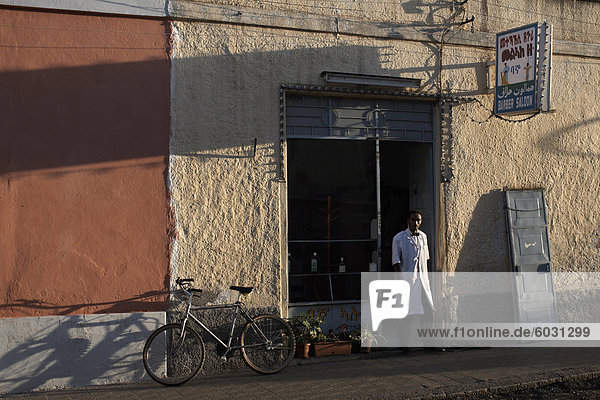 Ein Coiffeure Shop in Asmara  Eritrea  Afrika
