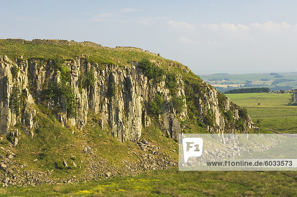 Stahl Crags  Hadrianswall  UNESCO Weltkulturerbe  Northumberland  England  Vereinigtes Königreich  Europa