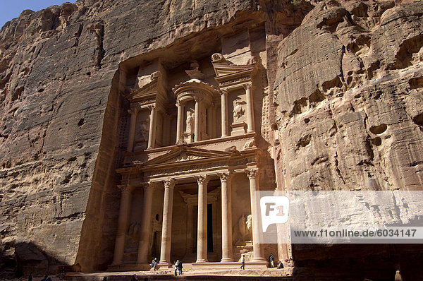 Das Finanzministerium Gebäude (Al Khazneh)  Petra  UNESCO-Weltkulturerbe  Jordanien  Naher Osten