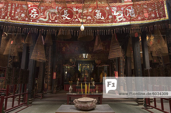 Weihrauch Spule Brenner  Thien Hau buddhistischer Tempel  Ho-Chi-Minh-Stadt (Saigon)  Vietnam  Südostasien  Asien
