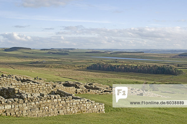 Blick nach Süden vom römischen Kastells lag  Grindon Lough  Hadrianswall  UNESCO Weltkulturerbe  Northumbria  England  Vereinigtes Königreich  Europa