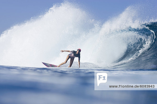 Wasser  Frau  Ansicht  Hawaii  North Shore  Oahu  Pipeline  Wellenreiten  surfen