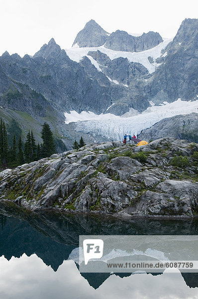 Frau See camping 2 Mount Baker
