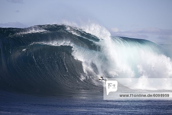 Gefahr  Bluff  Wasserwelle  Welle