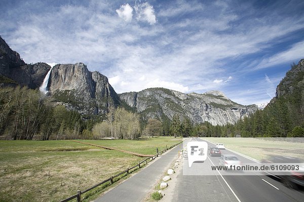 Landschaftlich schön  landschaftlich reizvoll  Fotografie  rennen  Kalifornien  Yosemite Nationalpark  Straßenverkehr