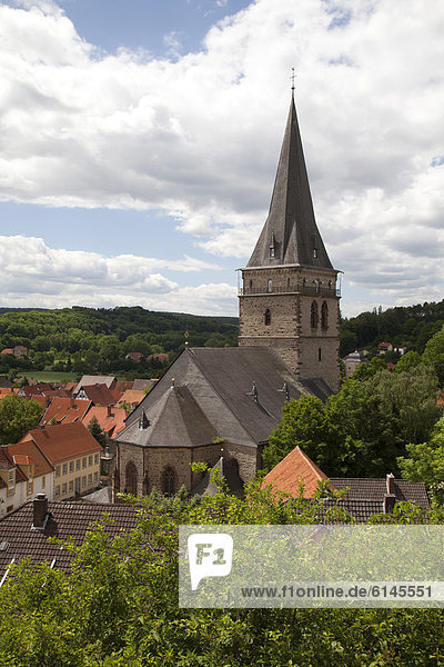Altstadtkirche  Warburg  Nordrhein-Westfalen  Deutschland  Europa  ÖffentlicherGrund
