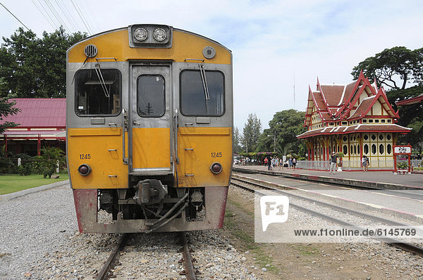 Personenzug  Hua Hin  Thailand  Asien