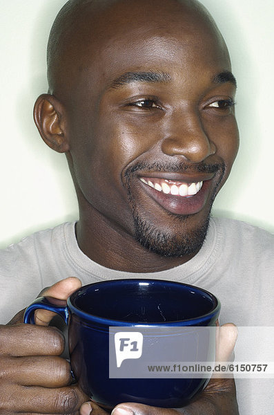 Portrait  Mann  trinken  Kaffee