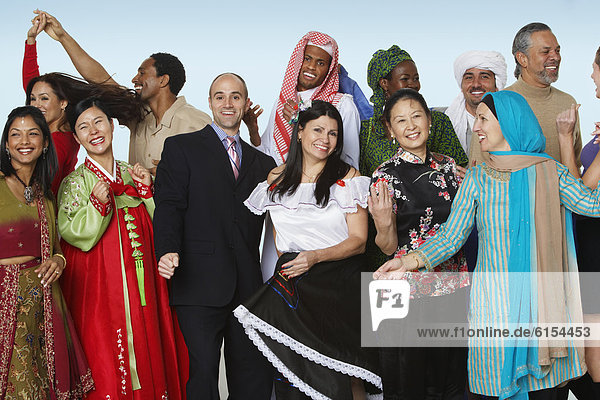 Mensch  Menschen  Tradition  tanzen  multikulturell  Kleid