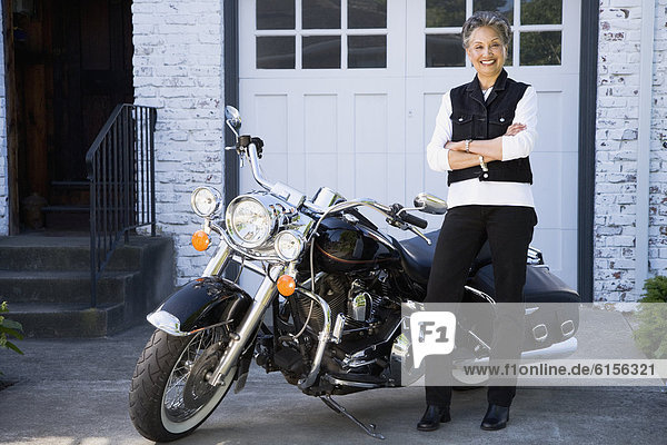 Senior  Senioren  Frau  amerikanisch  Motorrad