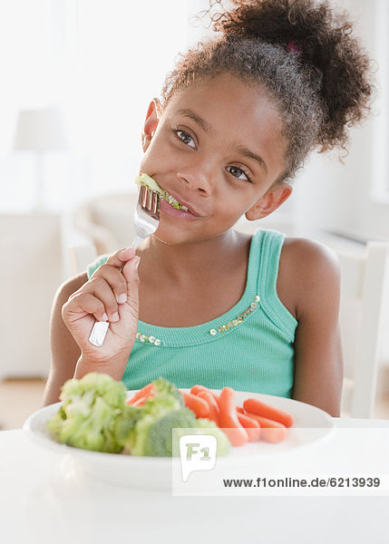 Gesundheit  mischen  Gericht  Mahlzeit  essen  essend  isst  Mädchen  Mixed