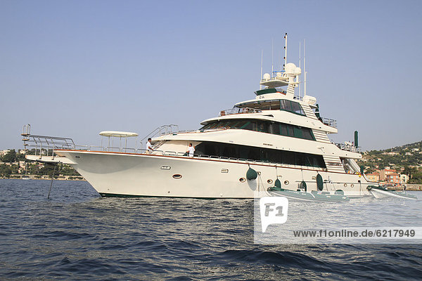 Forty Love  a cruiser built by West Coast Custom  length: 42.06 meters  built in 2002  Cap Ferrat  French Riviera  France  Europe
