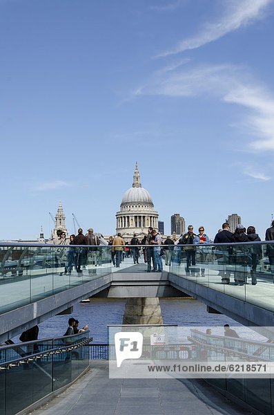 Millennium Bridge and St. Paul's Cathedral in London  Southern England  England  United Kingdom  Europe