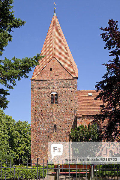 Kirche  Kirchdorf  Insel Poel  Mecklenburg-Vorpommern  Deutschland  Europa