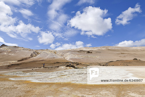 Sulphur and mineral deposits  Hveraroend geothermal area at the foot of the N·mafjall volcano  Myvatn  Iceland  Europe