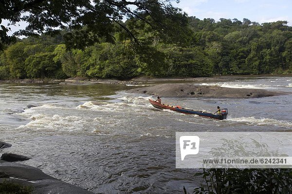 gehen  Fluss  Wildwasser  Fischer  Südamerika