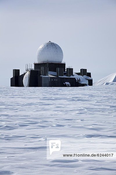 Dye II radar station  Greenland  Polar Regions