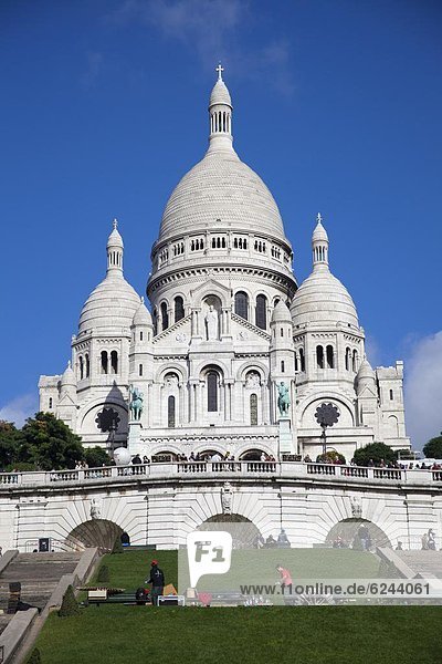 Basilica of Sacre-Coeur  Montmartre  Paris  France  Europe