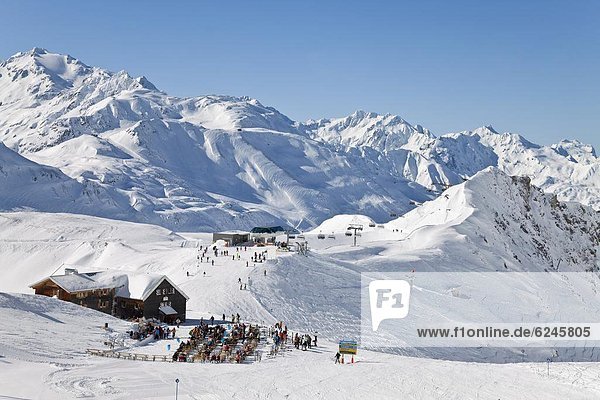 Mountain restaurant  St. Anton am Arlberg  Tirol  Austrian Alps  Austria  Europe