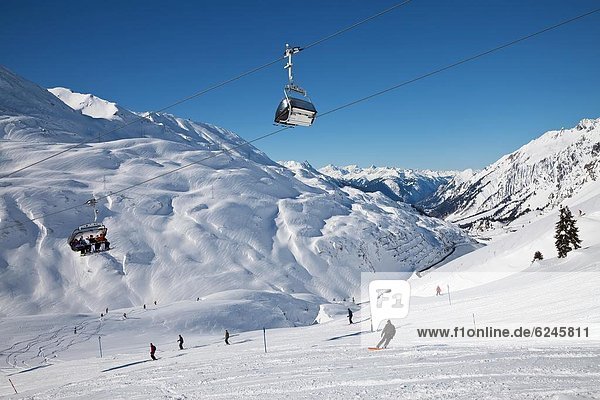 Resort pistes and mountain ranges  St. Anton am Arlberg  Tirol  Austrian Alps  Austria  Europe