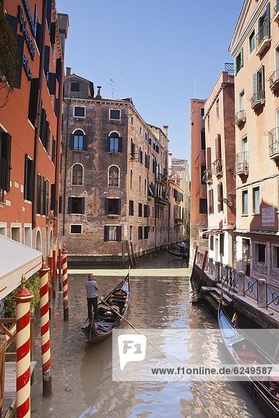 Europa  Gondel  Gondola  UNESCO-Welterbe  Venetien  Italien  Venedig