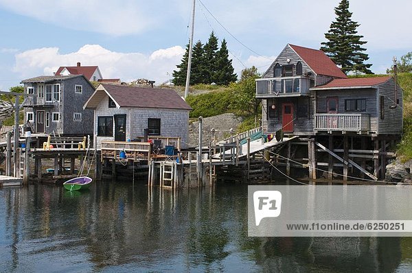 Felsbrocken Hafen Stilleben still stills Stillleben blau Nordamerika Lunenburg Nova Scotia Neuschottland