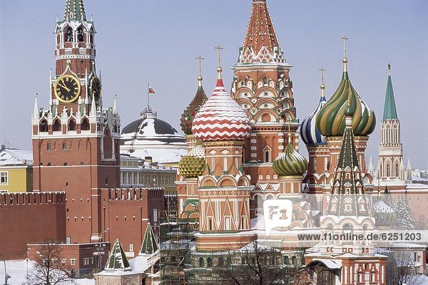 Moskau  Hauptstadt  Europa  Winter  Kathedrale  UNESCO-Welterbe  Christ  Roter Platz  Russland  Schnee