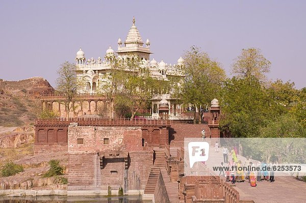 Jaswant Thanda  a pillared memorial to the popular ruler Jaswant Singh II in Jodhpur  Rajasthan  India  Asia