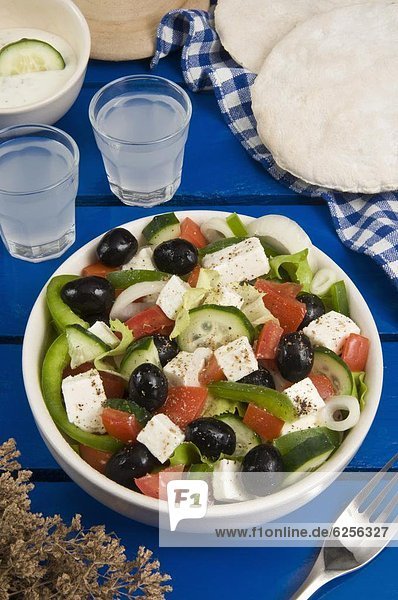 Ziegenkäse  Europa  Salat  Olive  Griechenland  Griechische Küche  Feta  griechisch