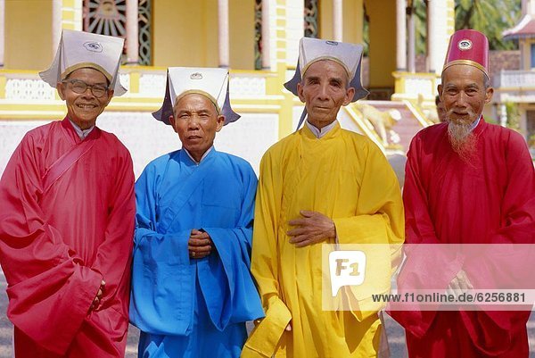 hoch  oben  Portrait  4  Geistlicher  Südostasien  Vietnam  Asien
