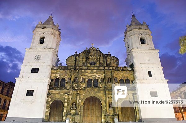 Panama City  Hauptstadt  Kathedrale  Mittelamerika  UNESCO-Welterbe  Panama
