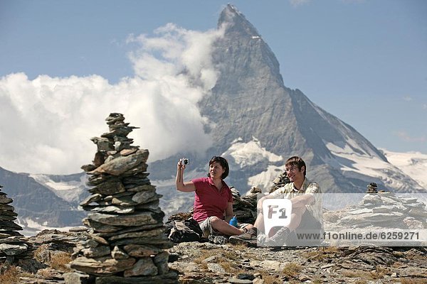 Europa  ruhen  frontal  wandern  Matterhorn  2  Westalpen  Schweiz  Zermatt