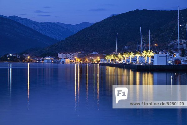 hinter  Europa  Berg  Ufer  Jachthafen  Entwicklung  Abenddämmerung  Montenegro  Porto