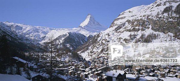 Europa  Berg  Stadt  Matterhorn  Westalpen  Schweiz  Zermatt