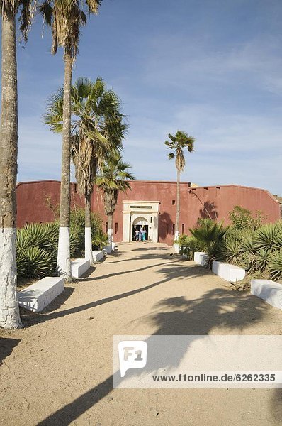 D'Estr•À es Fort heute ein Museum der Sklaverei  Goree Island  UNESCO-Weltkulturerbe  in der Nähe von Dakar  Senegal  Westafrika  Afrika