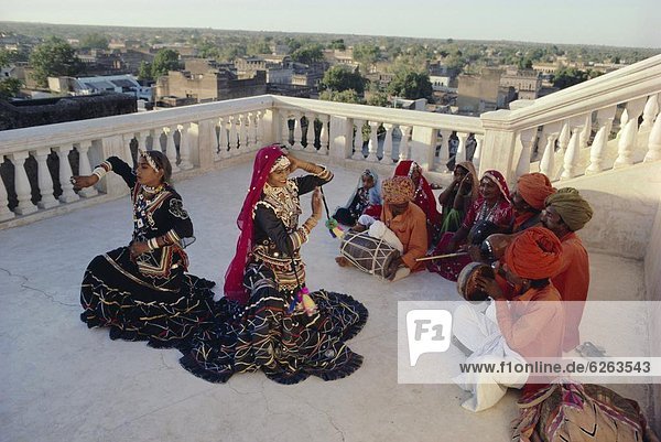 Tradition  tanzen  Musiker  Indien  Rajasthan