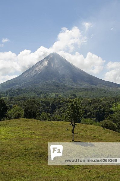 Are0l Volcano from the La Fortu0 side  Costa Rica
