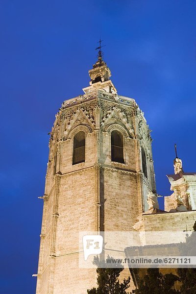 Glockenturm  Europa  Abend  Kathedrale  Belfried  Spanien
