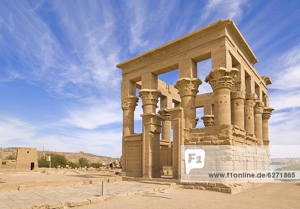 Kiosk of Trajan at the Temple of Isis  Philae  UNESCO World Heritage Site  near Aswan  Egypt  North Africa  Africa