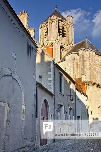 Frankreich  Europa  sehen  Straße  UNESCO-Welterbe  Bourges