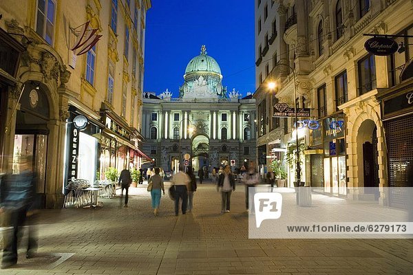 Wien  Hauptstadt  entfernt  Europa  Abend  Beleuchtung  Licht  Straße  Komplexität  Österreich  Hofburg