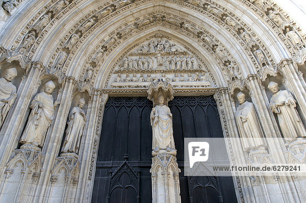 Portal  Detailansicht  Kathedrale Saint-AndrÈ  Kathedrale von Bordeaux  Bordeaux  Frankreich  Europa